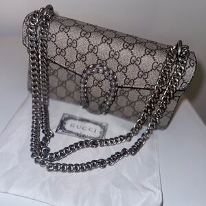 Designer inspired handbag